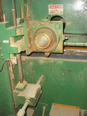 FLETCHER FM-2000 TRIM-SHAPE AND SAND MACHINE