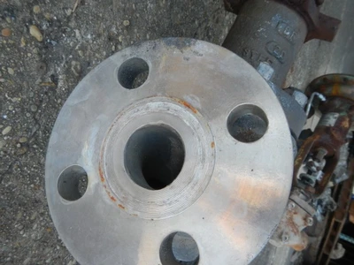 Fisher 1 1/2" 300 Rating, 316 Stainless Flanged Control Valve