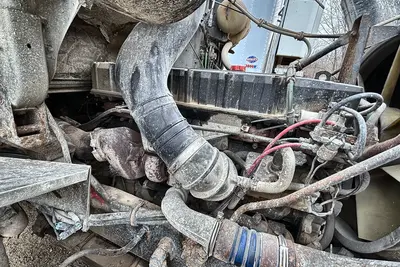Used 1996 VOLVO QUAD-AXLE Dump trucks Wisconsin US | Proxy Equipment #1378144