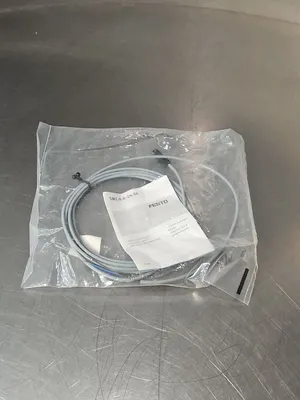 Festo SME-8-k-LED-24 proximity switch / sensor 161756 loc5D27