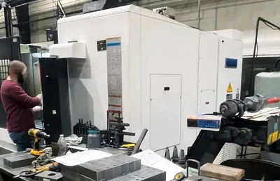 USED 2011 MAZAK VTC-200C