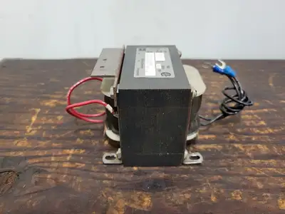 Used CUTLER-HAMMER 5699A85H33 Transformers British Columbia CA | Lenmark #265184