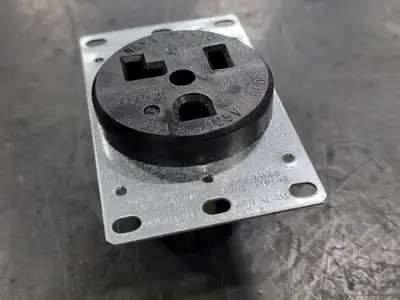 NEW LEVITON 5371