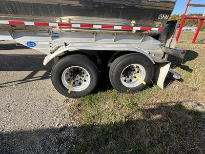 Used 2017 WALKER MILK TANKER TRAILER Tanker Trailers Michigan US | Miedema Asset Management Group #1709424
