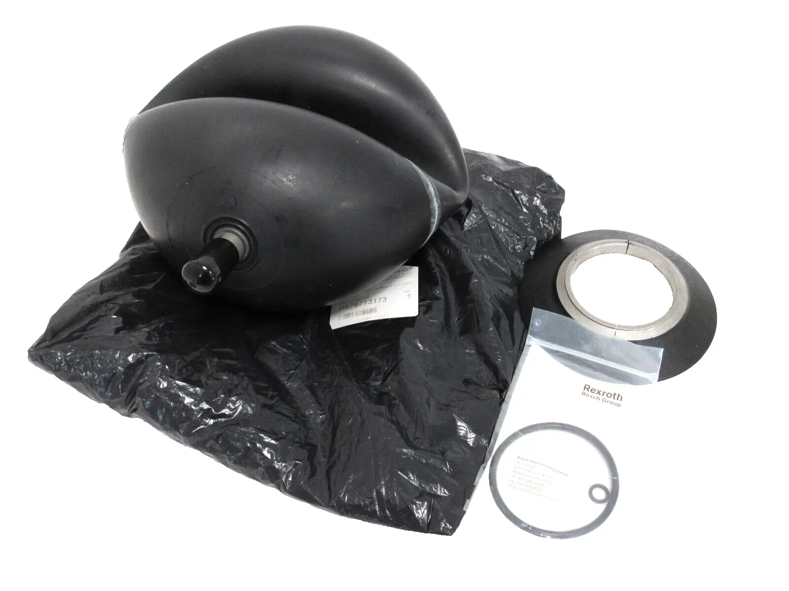 NEW REXROTH R978713173 ACCUMILATOR BLADDER KIT