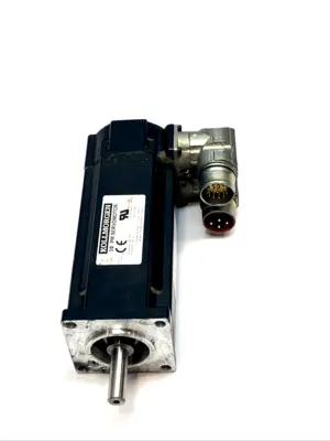 USED KOLLMORGEN SERVO MOTOR 3-PHASE AKM24 F-STACK