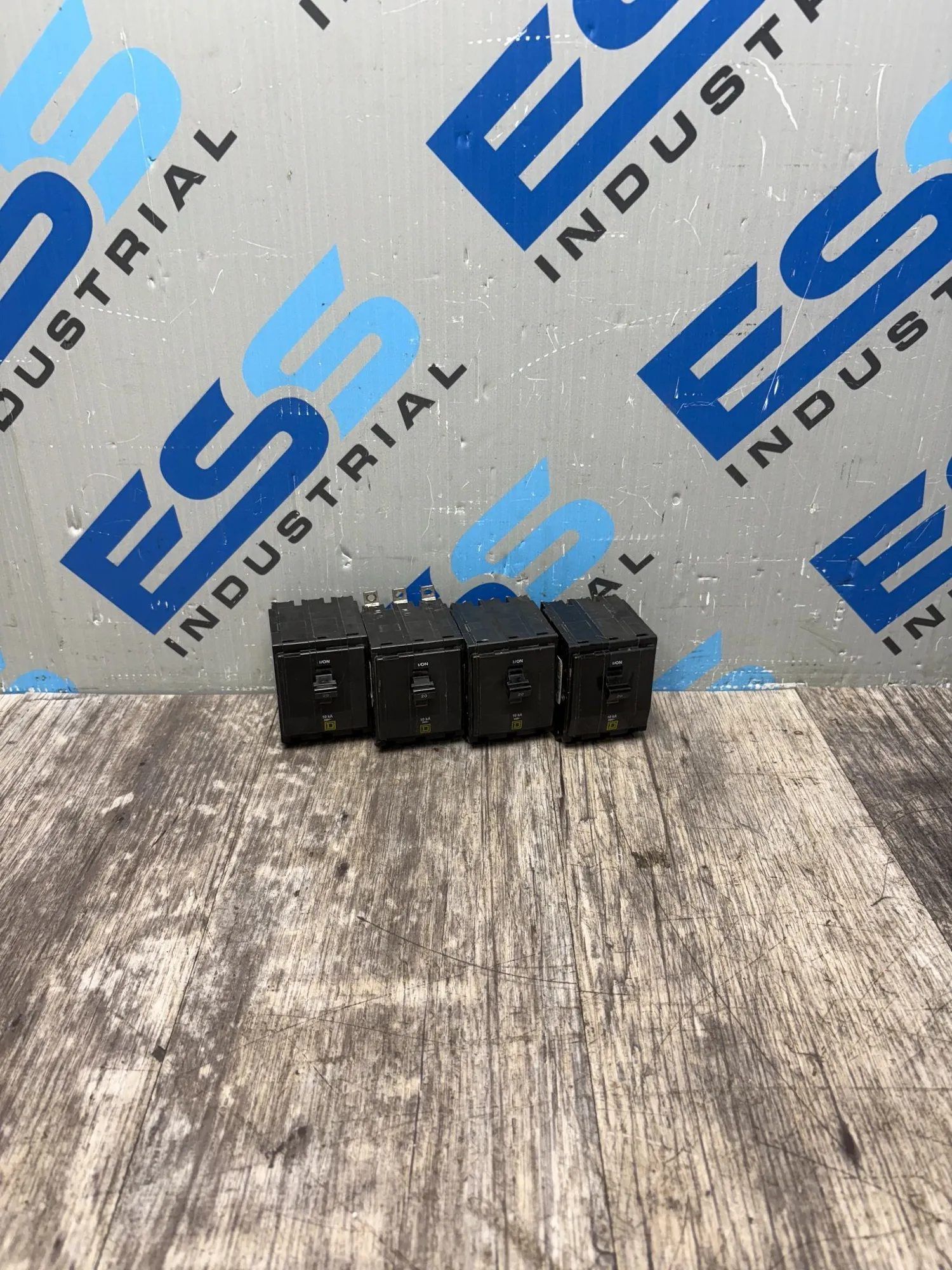 USED SQUARE D QO340