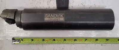 Used SANDVICK COROMANT A570-2C D32 15-40 Misc Industrial Equipment Kentucky US | Aucto #688000