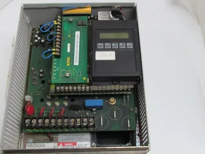 A-B Allen Bradley 1336S-BRF100-AE-EN AC Drive 3-Phase 380/460VAC 540/650VDC