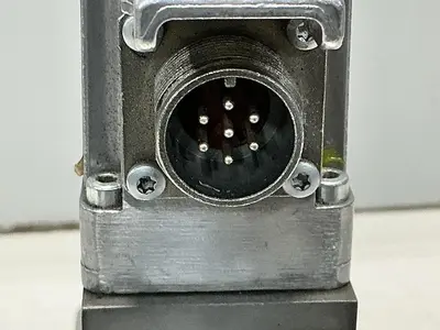 USED BOSCH 0 811 404 615