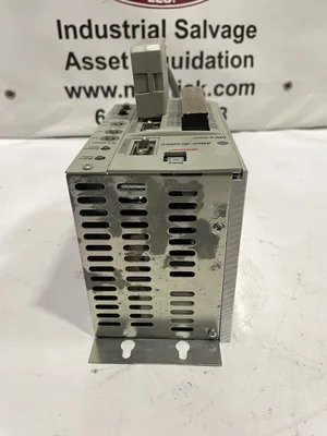 Allen-Bradley 2098-DSD-005-SE Ultra3000 Digital Servo Drive 120/240V 0-400Hz 1PH