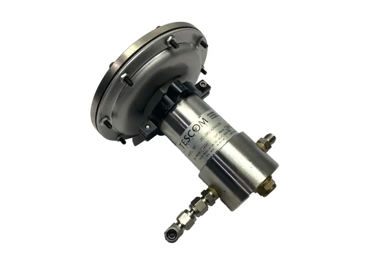 Used Tescom Venting Pressure Regulator, Air Load 1000PSI Air Pressure Regulators Michigan US | Maverick Industrial Sales #1395934