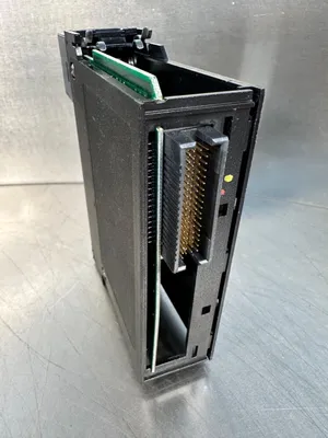 Allen-Bradley 1756-OB16I ControlLogix 16 Point D/O Module (3E-45)