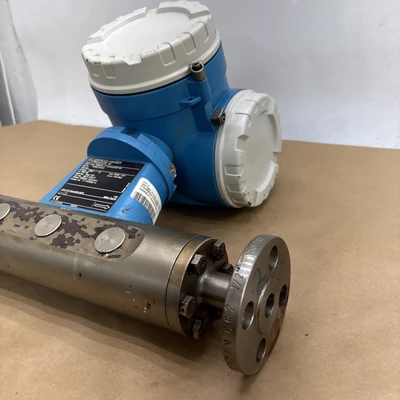 Used Endress+Hauser 83M08-ATADAAAAB7AB Meters - Misc Indiana US | J&J Industrial Supply #1319476