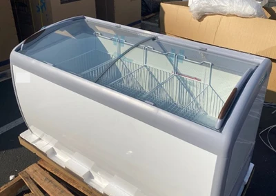 171-0114 60” Self Contained Ice Cream Freezer