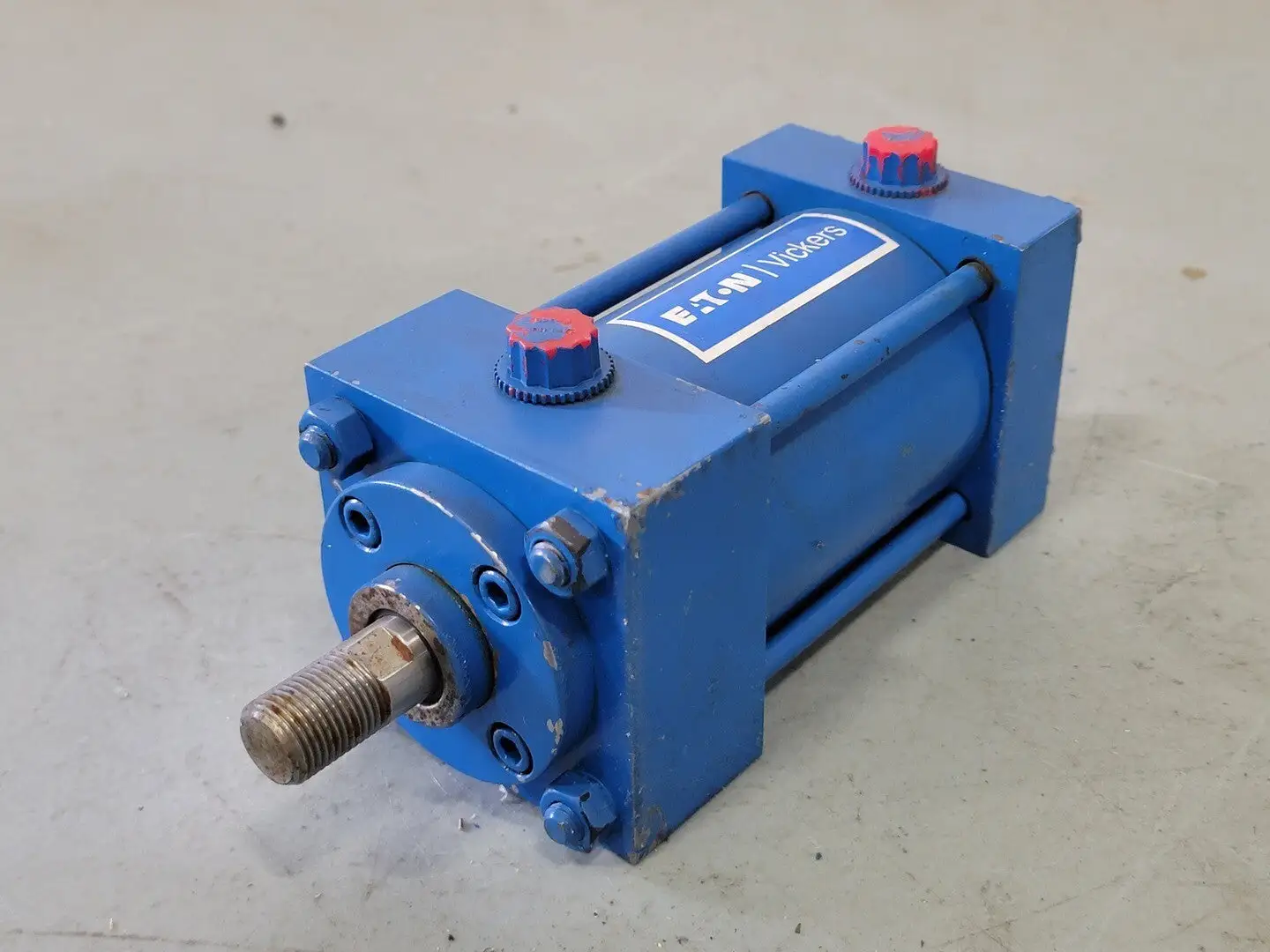 USED VICKERS RE10EC4N1RA02000