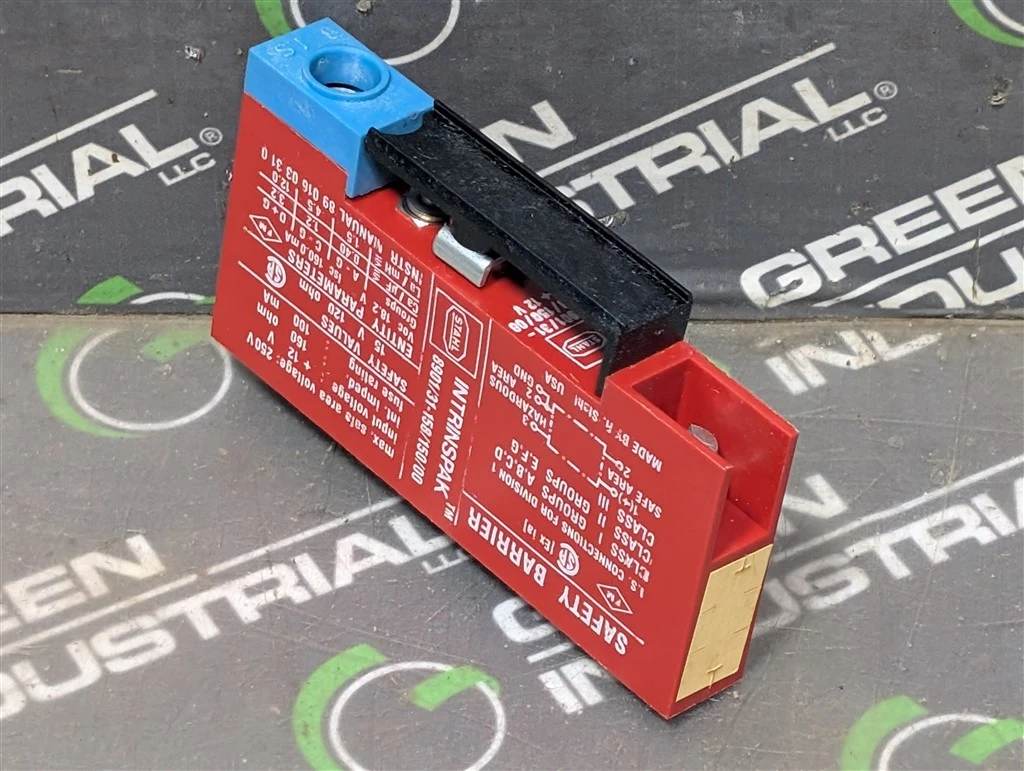 Stahl 8901/31-158/150/00 IntrinsiPak Safety Barrier Module Used