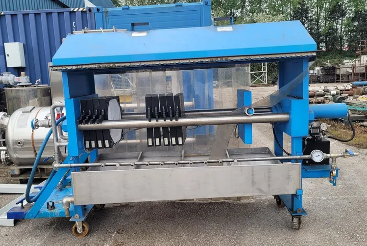 Used Lantham 2.2m2 Filter Presses GB | Perry Equipment #1146949