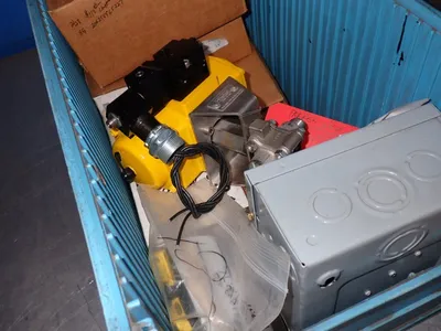 Pneumatic / Electrical Lot