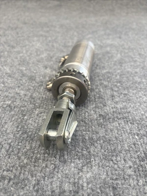 Used Norgren RT/57220/MF/25 Pneumatic Cylinders California US | Davliegogo LLC #1707623