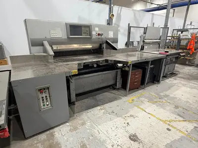 USED 2007 POLAR 137AT-XT PAPER CUTTER