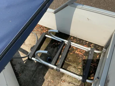 1998 Manitou Unknown 20' Pontoon Boat