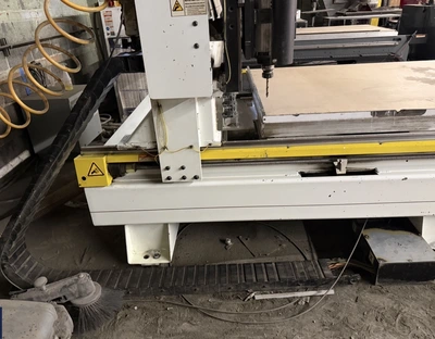 2013 THERMWOOD CS 45-510 Used 3 Axis CNC Routers | PlastiMach Corp (8)
