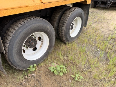 Used 2001 STERLING 6X4 Dump trucks Michigan US | Miedema Asset Management Group #1456849