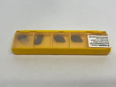 NEW KENNAMETAL TOP NOTCH™ THREADING INSERTS NT2R
