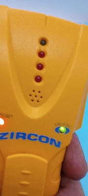 USED Zircon StudSensor SL Edge Finder Deep-Scanning Stud Finder