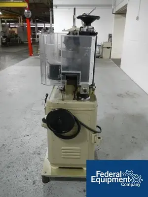 USED Manesty Manesty Betapress, 16 Station
