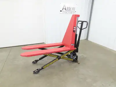 Uline H-5442 Manual Narrow Pallet Lifter 3000lb Jack 46" Long 31" Lift Height
