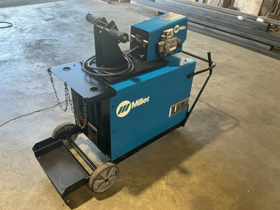 MILLER DELTAWELD 652 Wire Feed Welders | Direct Industrial (3)
