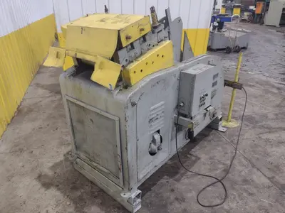 4,000 LBS X 18" LITTELL MODEL #CC40 COIL CRADLE STRAIGHTENER: YOBRO #24883