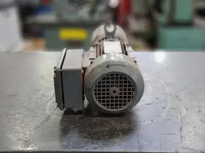 USED SEW-EURODRIVE R40DT80K4