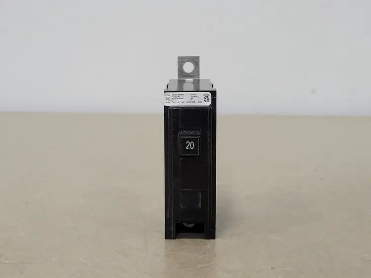 Used CUTLER-HAMMER BA120 Switchgears British Columbia CA | Lenmark #240903