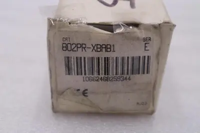 NEW ALLEN BRADLEY 802PR-XBAB1 SELF CONTAINED PROXIMITY SWITCH STK H856A