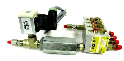 NEW CINCINNATI MILACRON 3480709 MANIFOLD ASSEMBLY MV204-2222