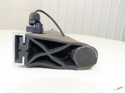 Haake HAC95-35-01 Tape Switch Pressure Sensitive Rubber Sensing Edge 1750mm
