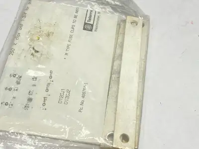 D12C01 | Telemecanique  Fuse Clip Kit 30A NO SCREWS LOT OF 3 - New Other