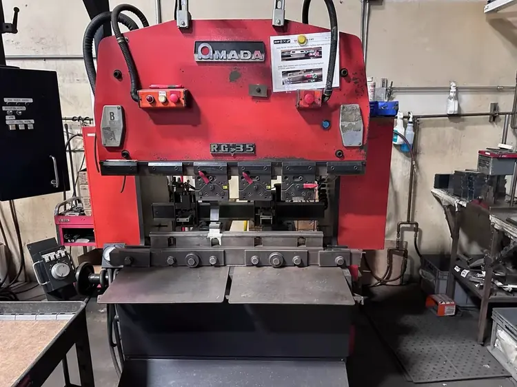 Used AMADA RG-35 Press Brakes Michigan US | Ultimate Tube Bender Parts Plus #201135
