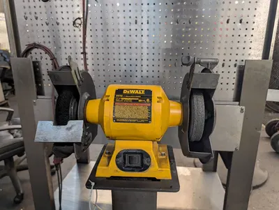 Used _UNKNOWN_ _UNKNOWN_ Pedestal Type Grinders (Double End) Texas US | IRS Auction #1320576