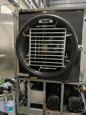 Lyophilizer VIRTIS FREEZE DRYER Freeze Dryer / Lyophilizer Model: BM4000 LL-55 # 3426