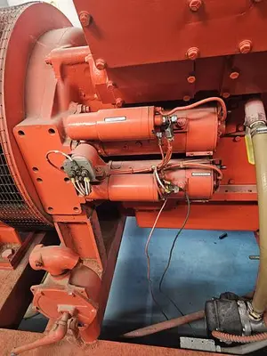 USED 1987 DMT CORPORATION DMT-825C