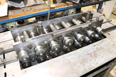 Lockformer Forming Machine
