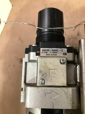 SMC AW40-N04C-ZZ / AL40-N04-Z Filter Regulator Lubricator 7-125/150PSI