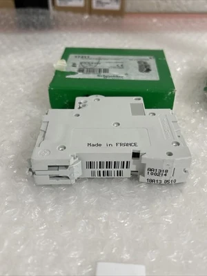 NEW Schneider Electric ["17411  MG-17411", "17411", "MG 17411", "MG17411"]