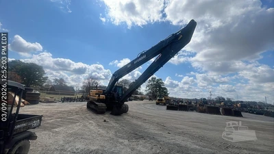 Used 2024 HYUNDAI HX300A LR Crawler Excavators North Carolina US | National Equipment Dealers #1422323