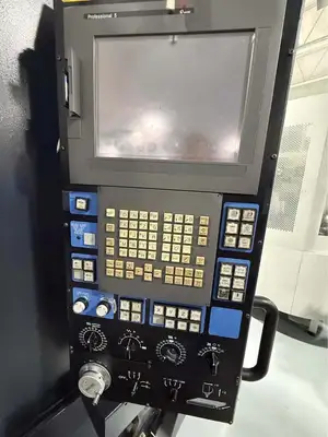 USED 2002 MAKINO V33