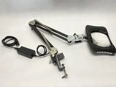 USED O.C. WHITE GREEN-LITE 7" X 5.25" RECTANGLE ESD SAFE MAGNIFYING LAMP